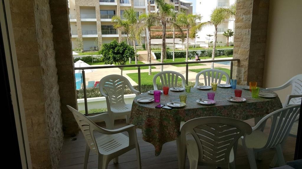 Plage Des Nations Apartment Sidi Bouqnadel Rom bilde